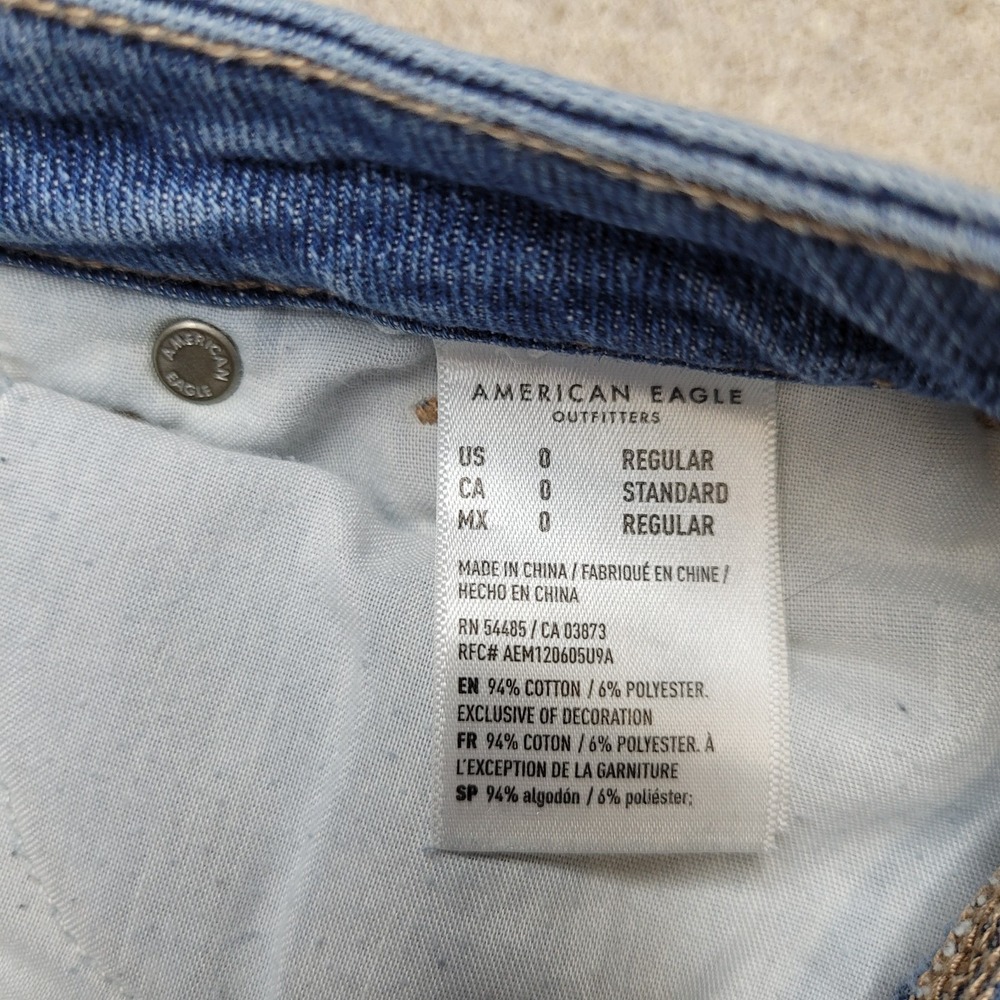 American Eagle Mom Jeans Womens 0 Reg Comfort Stretch Waistband Distressed - Picture 5 of 13